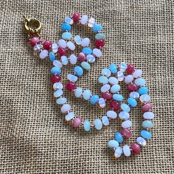 Stone morganite Rainbow with opal stone knotted necklace 24” amazing 2025 - Picture 6 of 9